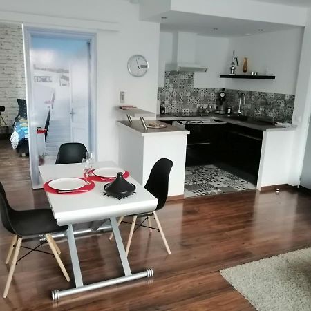 La Maison De 6Fran Appartement 1 Calme Et Spacieux Ambiance Familiale Valros Exterior foto