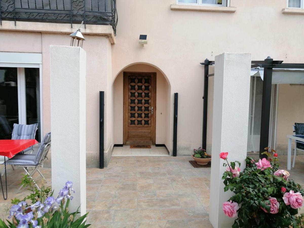 La Maison De 6Fran Appartement 1 Calme Et Spacieux Ambiance Familiale Valros Exterior foto